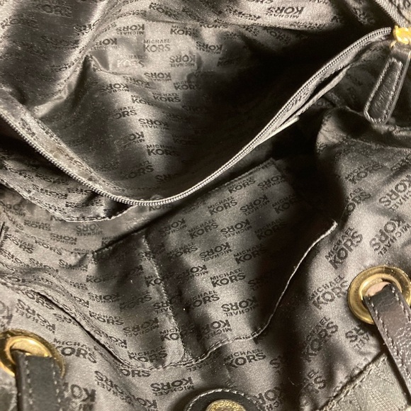 Michael Kors Black Tote Bag signature logo embossed MK - Picture 3 of 7